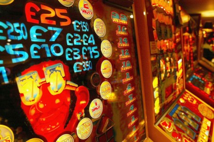 Как играть в онлайн казино: эффективные стратегии и советы