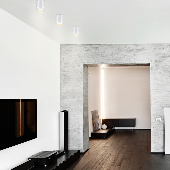 Цилиндрические светильники, подвесной лофт-светильник и торшер