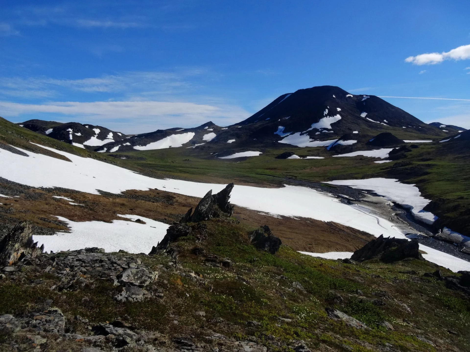 Пешие походы по Уралу: от горных вершин до таежных глубин